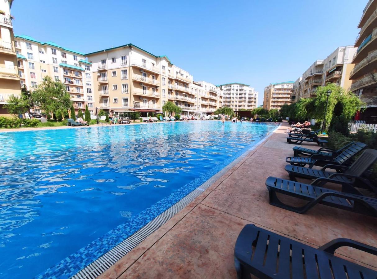 La Dolce Vita Apartment Stefanestii de Jos Zewnętrze zdjęcie