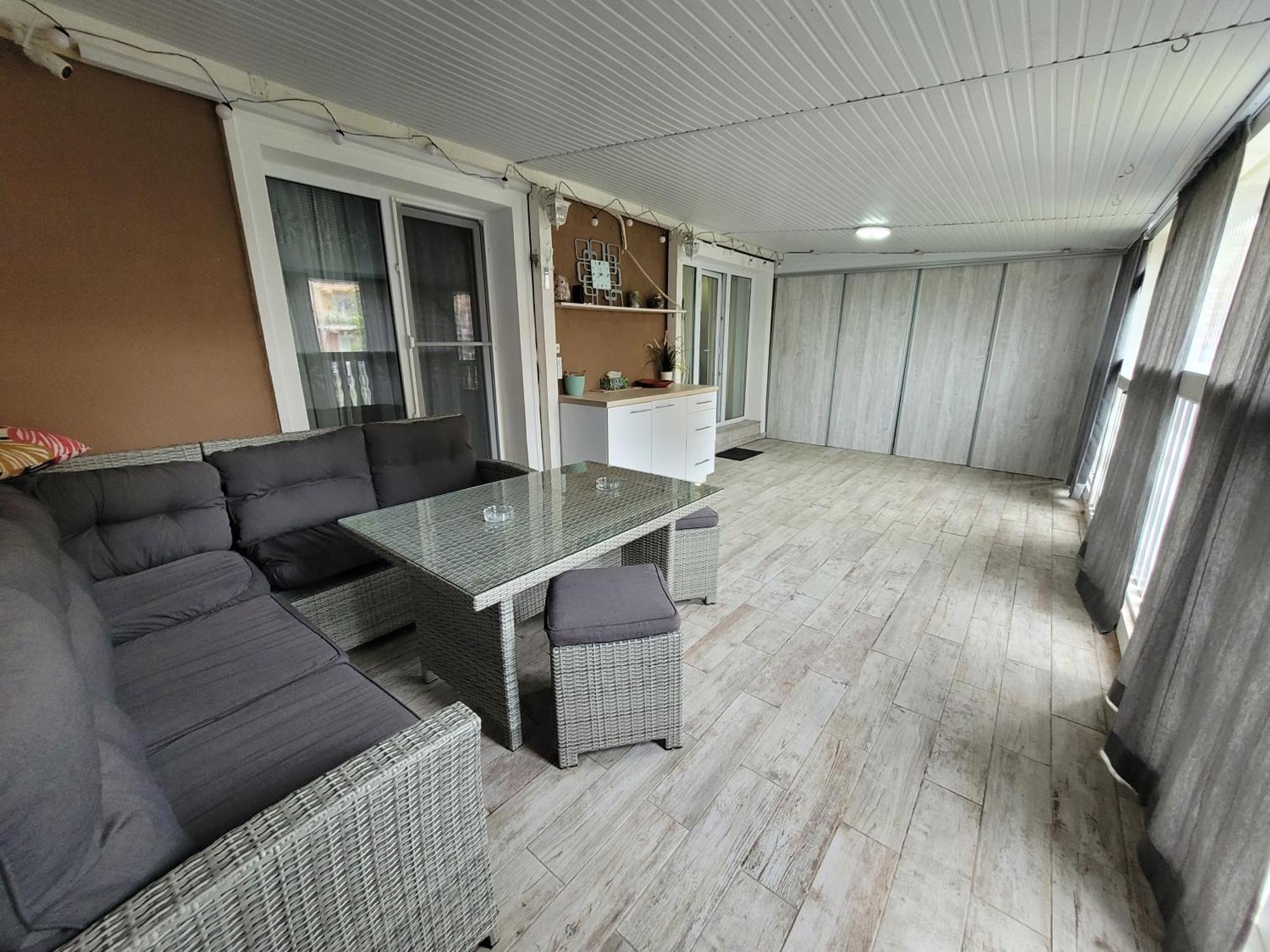 La Dolce Vita Apartment Stefanestii de Jos Zewnętrze zdjęcie