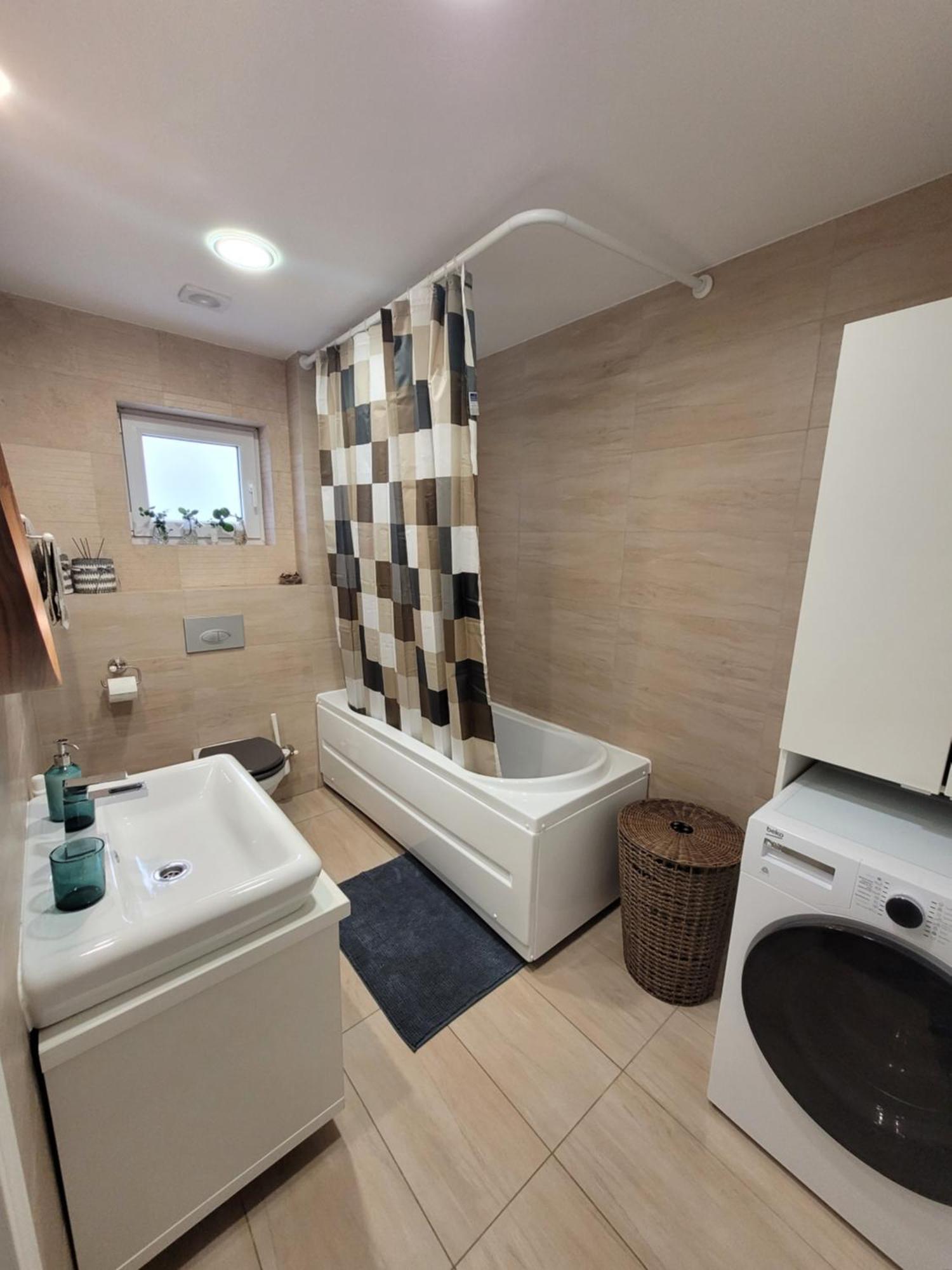 La Dolce Vita Apartment Stefanestii de Jos Zewnętrze zdjęcie