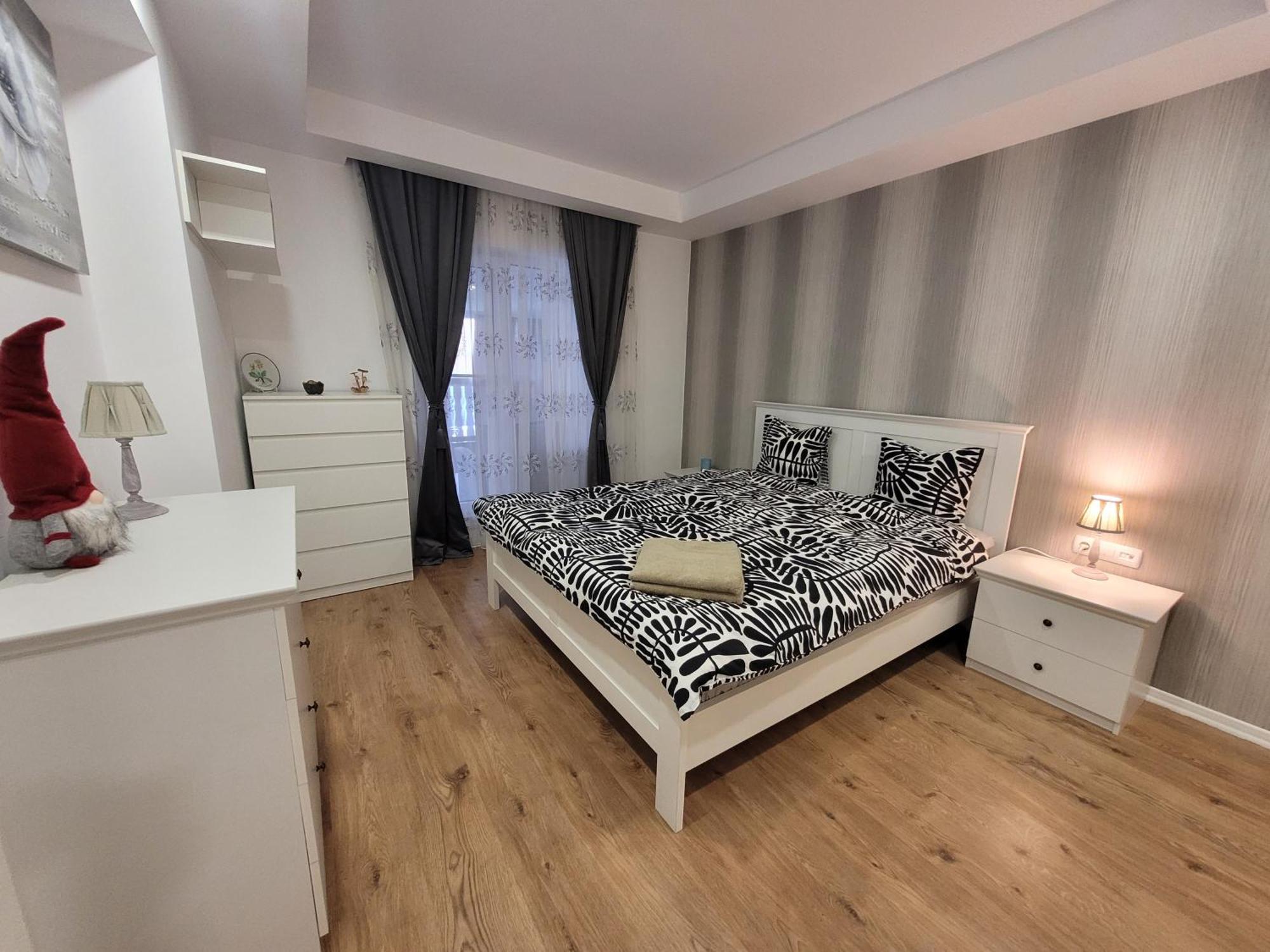 La Dolce Vita Apartment Stefanestii de Jos Zewnętrze zdjęcie
