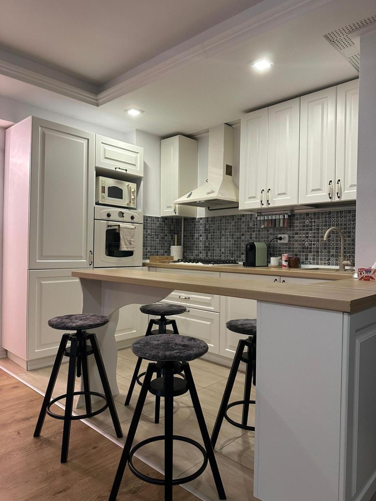 La Dolce Vita Apartment Stefanestii de Jos Zewnętrze zdjęcie